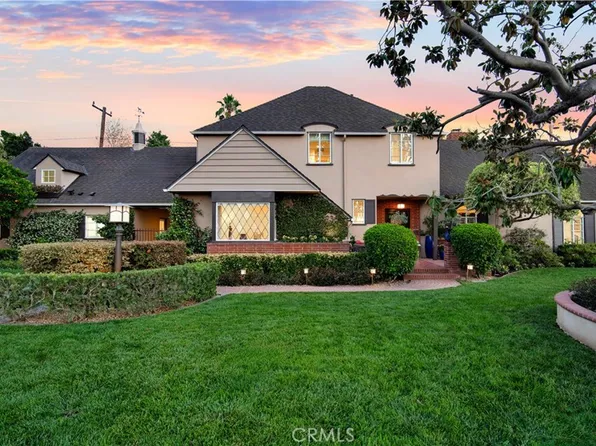 936 W River Ln, Santa Ana, CA 92706