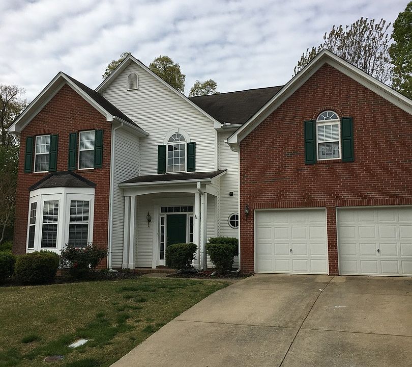 1st image of 30 Halehaven Dr