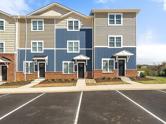 1600 Wards Ferry Rd #1001 — Photo 1