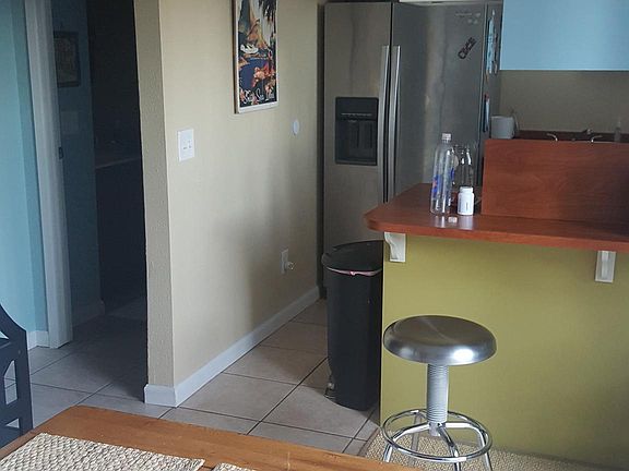 3rd image of 9117 Newhall Dr APT 11