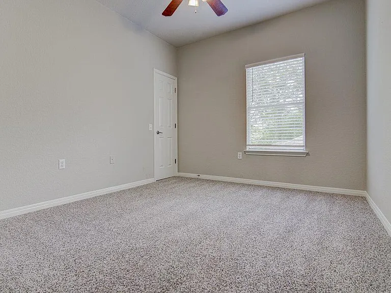 1702 Singleton Ave #A — Photo 16