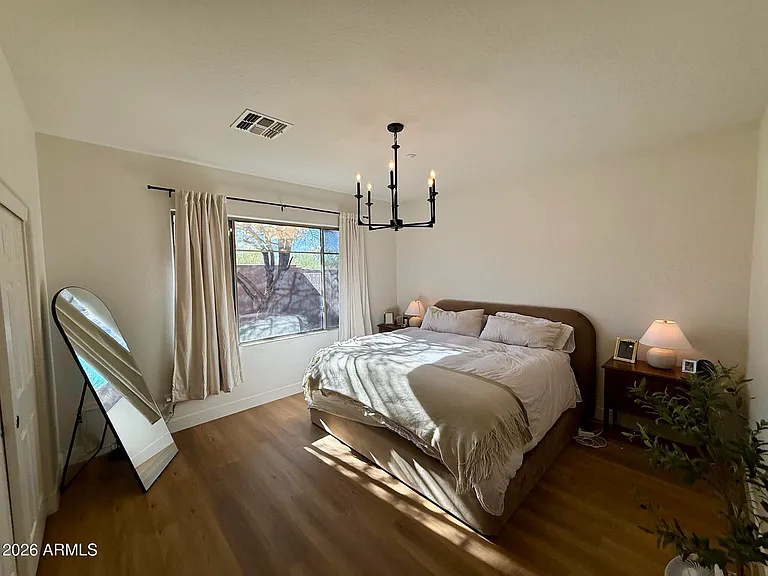 1839 W Owens Way — Photo 17