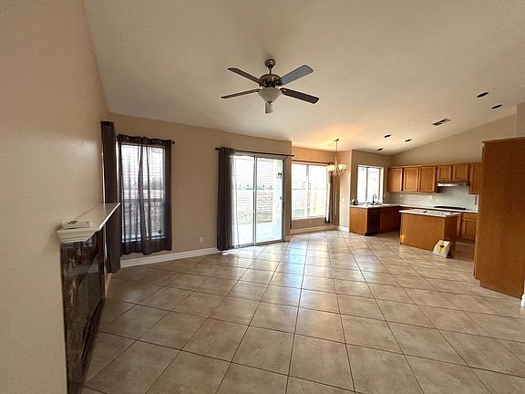 4th image of 3853 Santa Lucia St