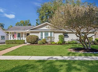 10443 Collingswood Rd, La Porte, TX 77571