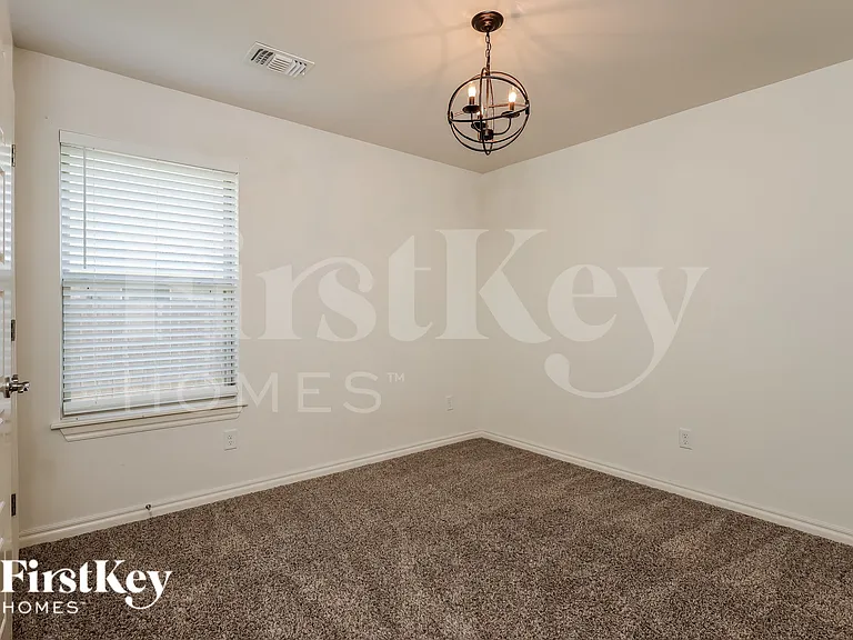 2809 Cypress Springs Blvd — Photo 5