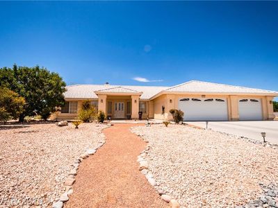 6650 White Eagle Dr, Pahrump, NV, 89061