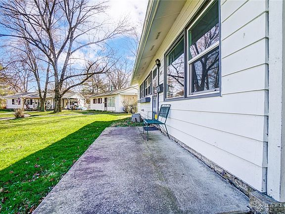 4th image of 8483 Smallwood Ln