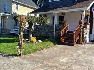 210 Allen St, East Syracuse, NY 13057
