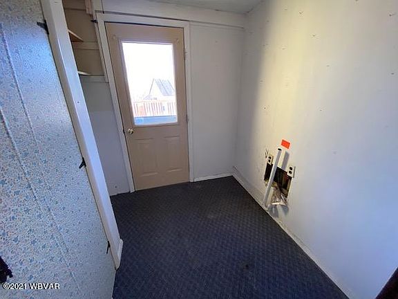 5th image of 77 W Houston Ave