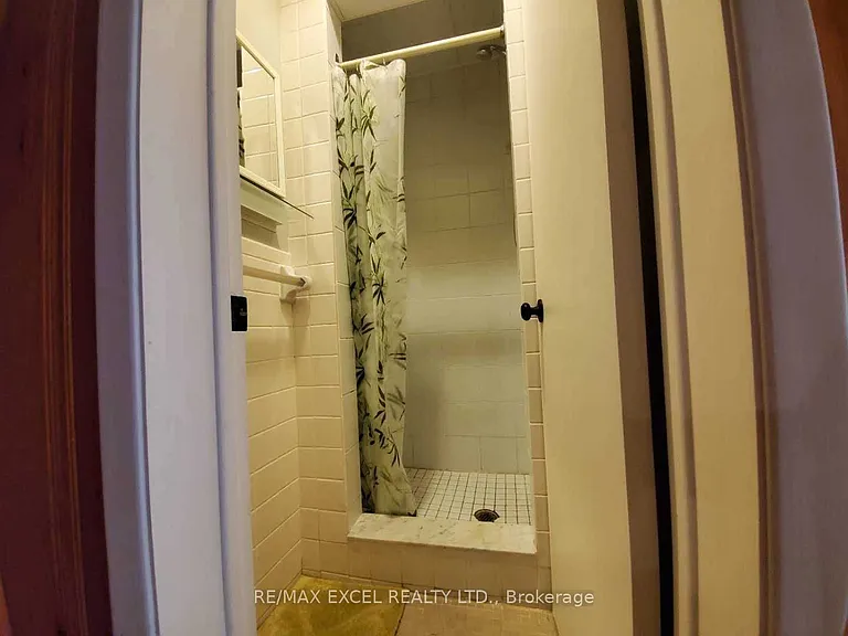 157 Fenn Ave — Photo 21