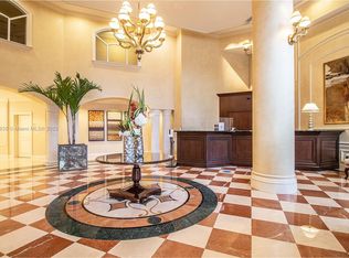 20000 E Country Club Dr 403 #403, Aventura, FL 33180