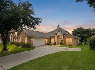 9815 Brilliant Lake Dr, Humble, TX 77396