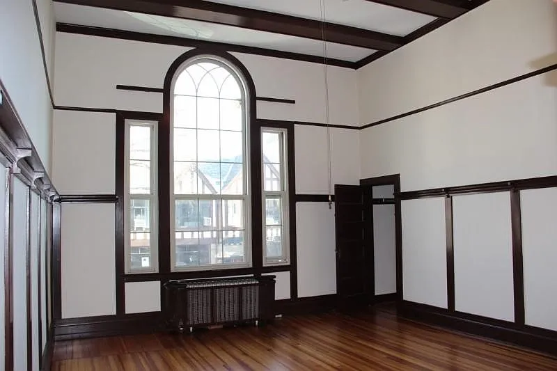 1 bed, 1000 sqft, $3,030 — Photo 2