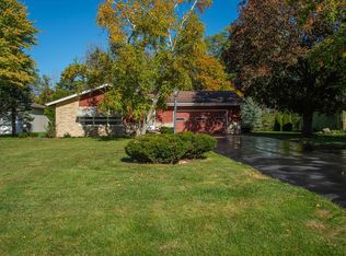 5300 Twin Elms Dr, Racine, WI 53406
