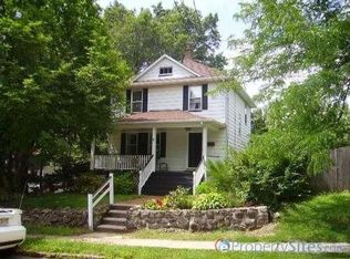 8 Dewey Ave, Flemington, NJ 08822