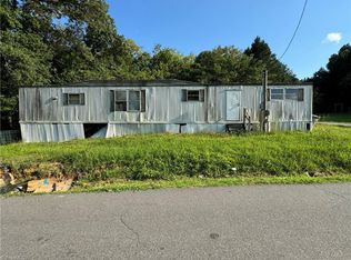 728 Jefferson St, Eden, NC 27288