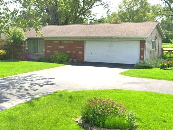 1014 S County Road 198, Fremont, OH 43420