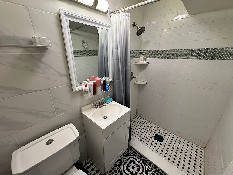 187 Orange St #4B — Photo 6