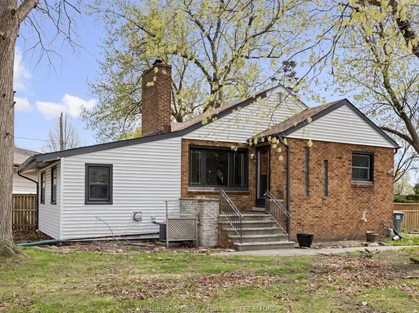 1114 Edward Ave, Windsor, ON N8S 3A1