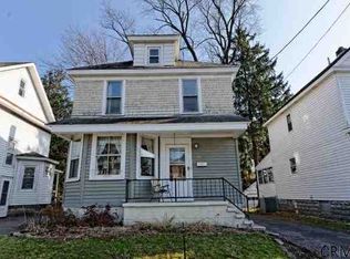 1032 Garner Ave, Schenectady, NY 12309