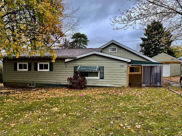 3823 Fargo St, Erie, PA 16510