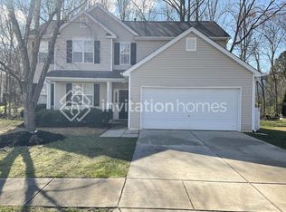 17220 Cambridge Woods Ct, Charlotte, NC 28277