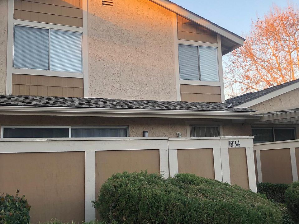 1st image of 1834 Ewing Ct