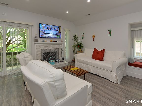 2nd image of 1016 Heritage Village #A