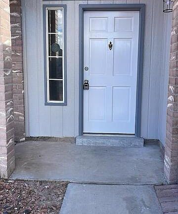 2nd image of 1738 Dean Jones St