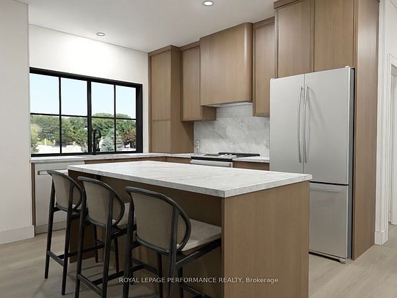 5th image of 344 Tweedsmuir Ave #1