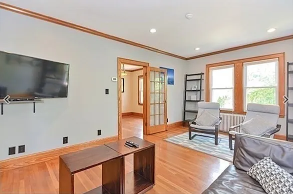 36 Alleyne St #1 — Photo 6