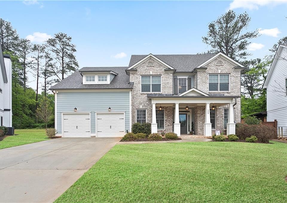 1st image of 509 Beecham Dr SE