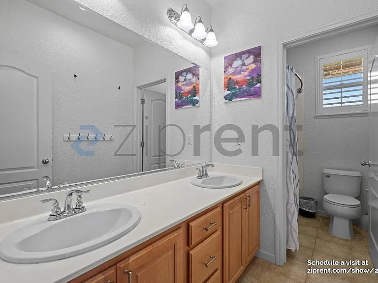 887 Hampton St — Photo 27