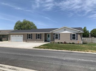 109 Larkspur Way, Paul, ID 83347
