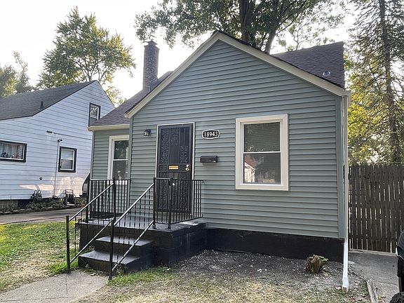 3rd image of 18943 Greydale Ave