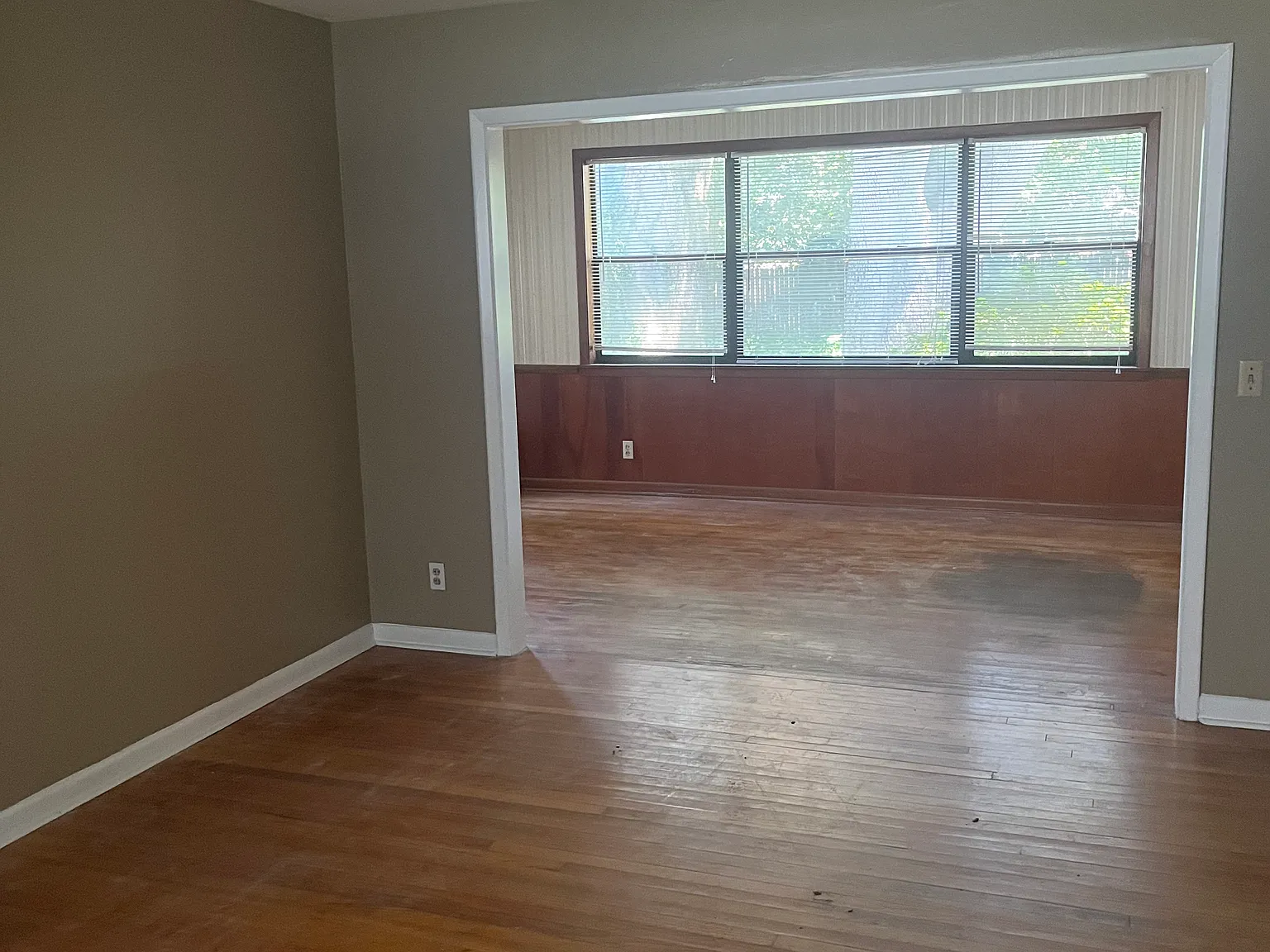 3 bed, 1600 sqft, $1,800 — Photo 4