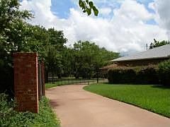 DRIVE TO FRONT GATE