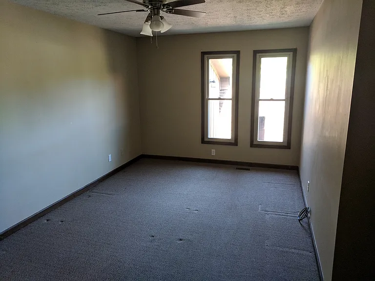 160 Los Ranchos Dr — Photo 12