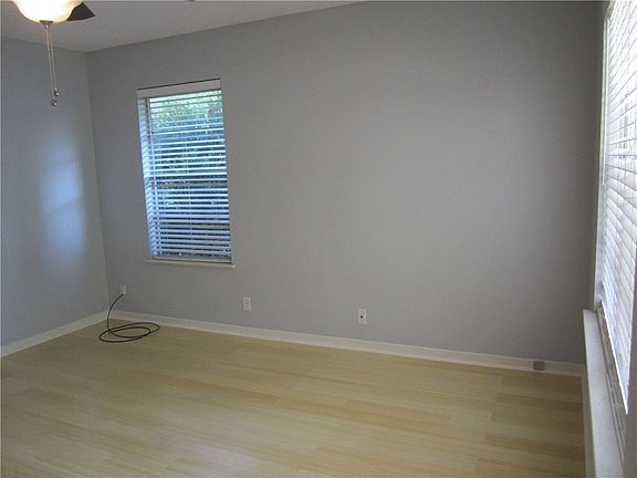 4th image of 8101 Williamson Creek Dr