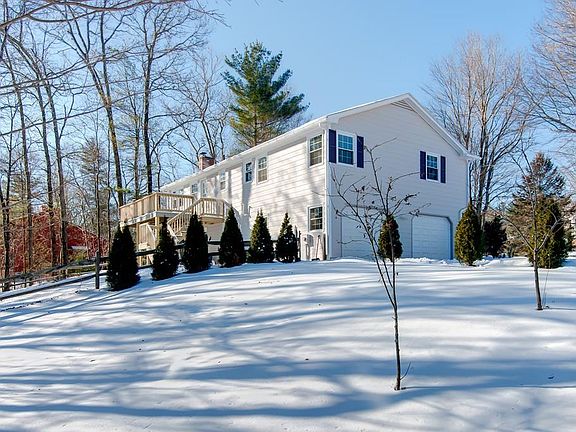 3rd image of 101 Briarwood Ave