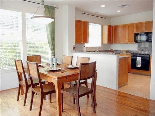 2nd image of 580 Lunalilo Home Road B