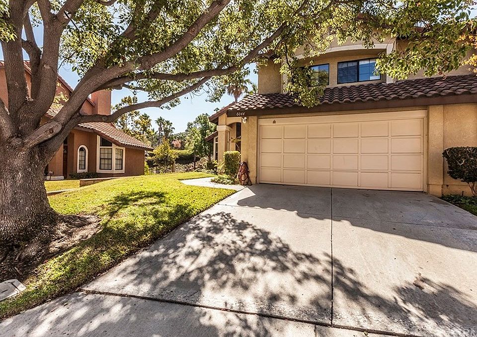 1st image of 6044 E Montefino Ln