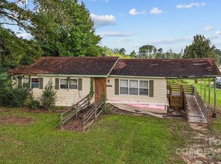 4449 Leary Mills Rd, Vanceboro, NC 28586