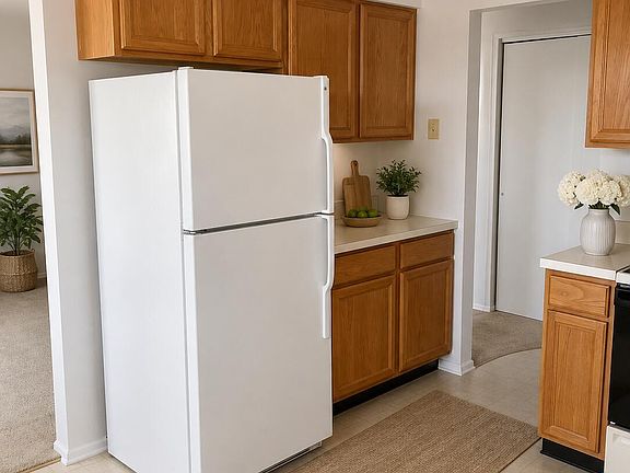 4th image of 424 Beachway Avenue #5A