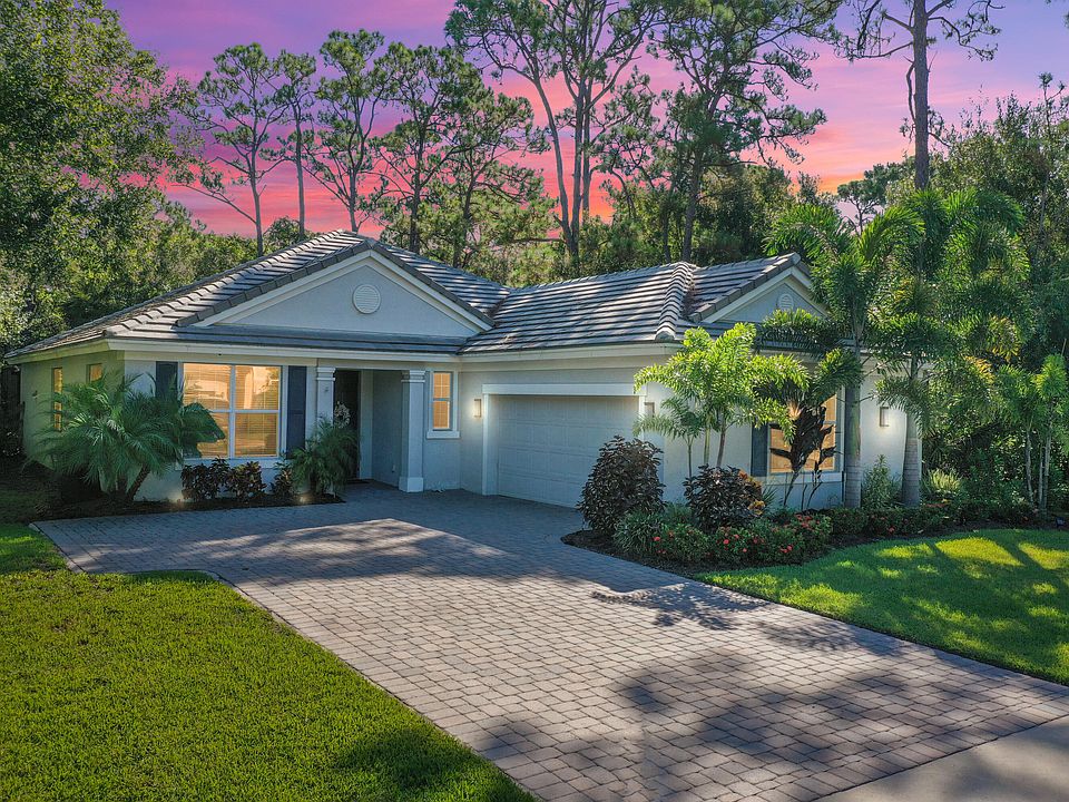 1st image of 2738 Oak Alley Dr
