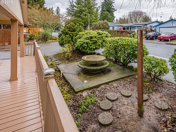 4th image of 8014 NE 30th Ave