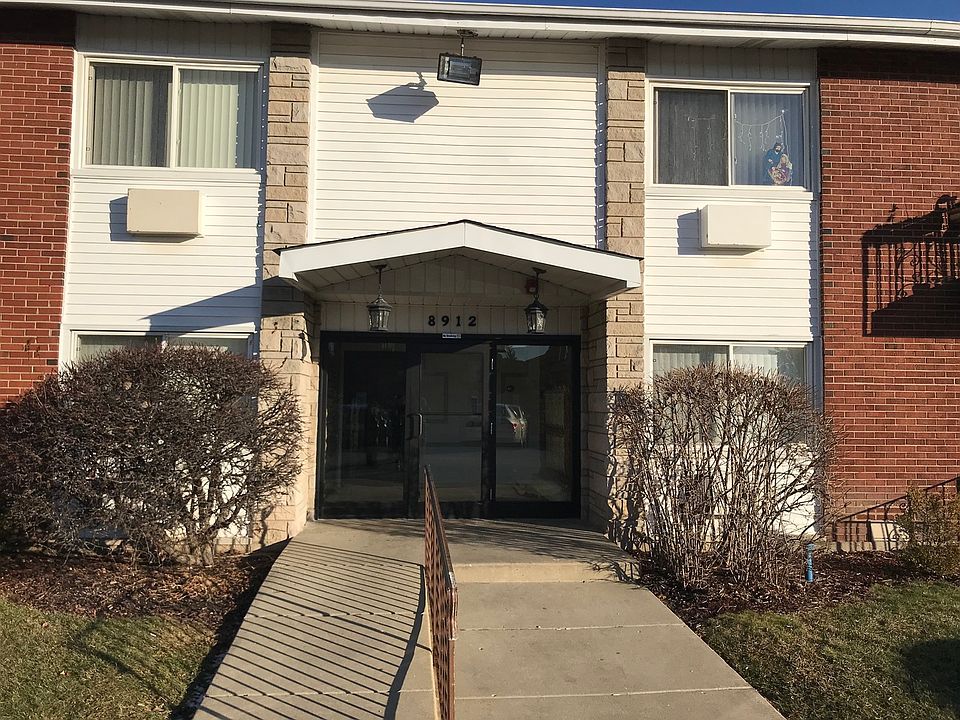 1st image of 8912 Steven Dr APT 1F