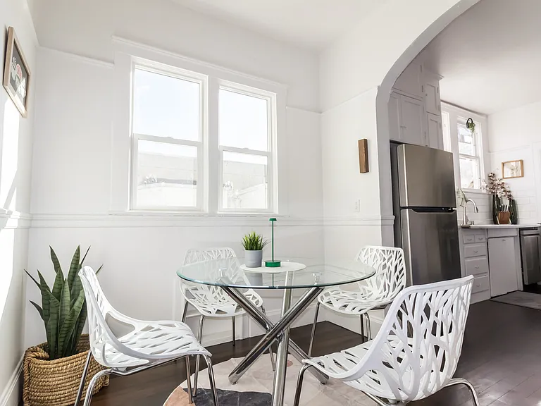 327 Fillmore St — Photo 1