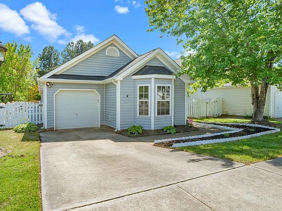 2nd image of 611 Edenberry Dr