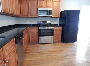 50 Springfield St #3, Somerville, MA 02143